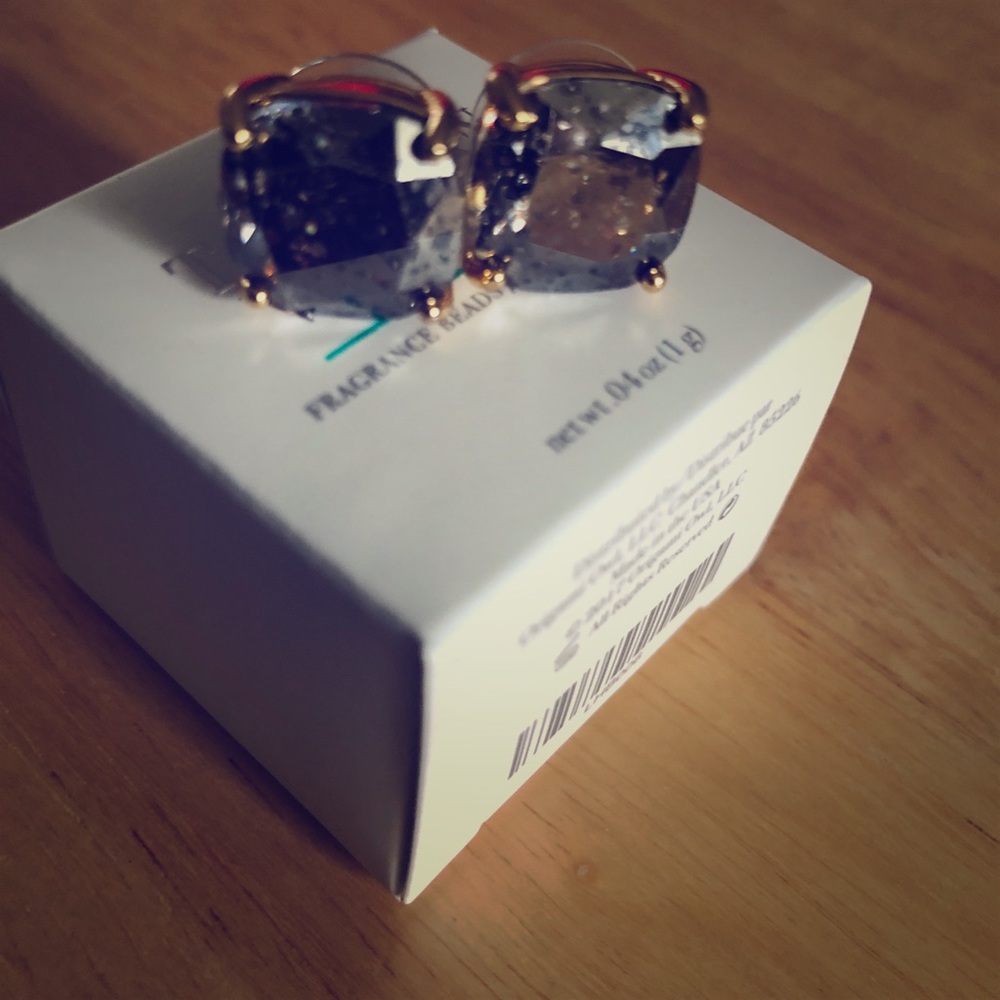 Kate Spade speckled Stone square earrings